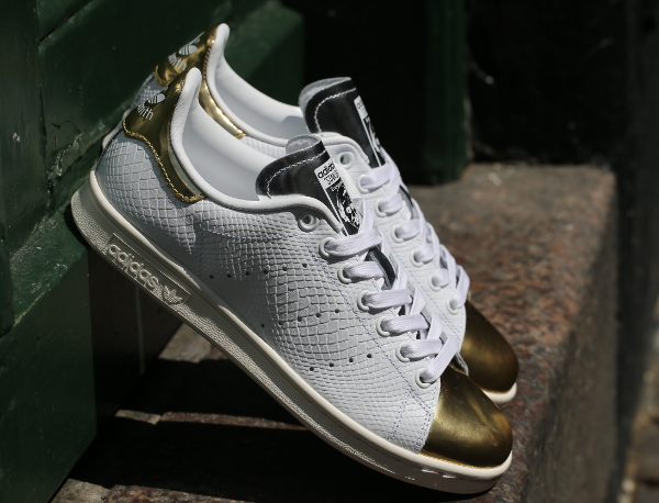 adidas stan smith gold metal toe